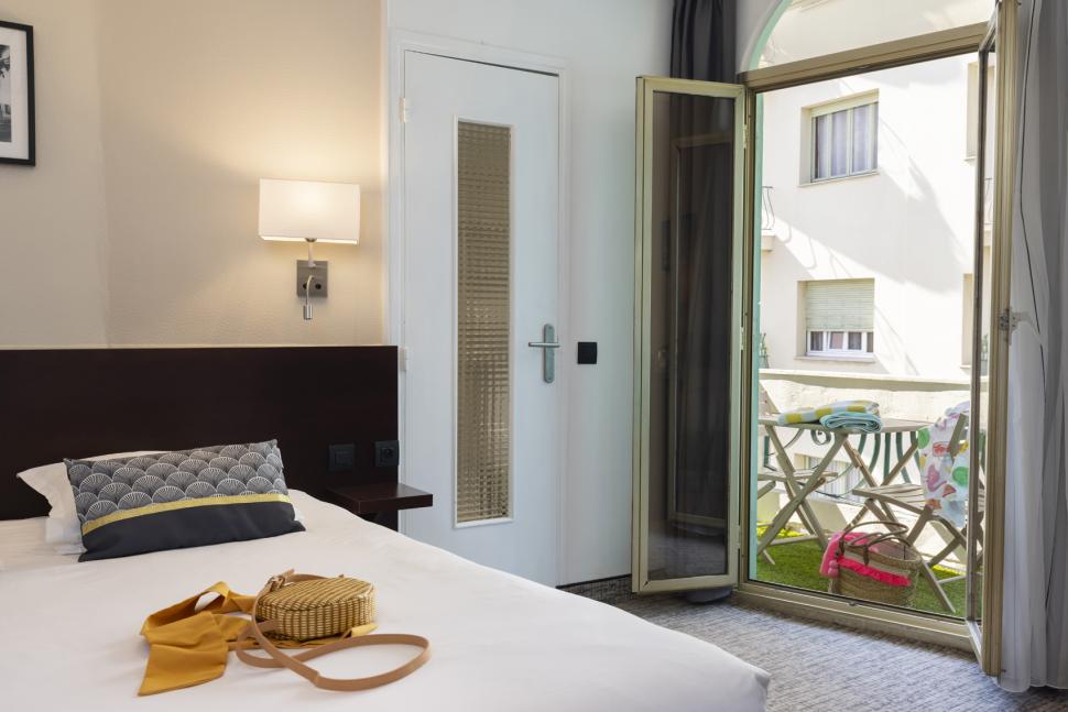 Hotel Locarno Nice - chambre